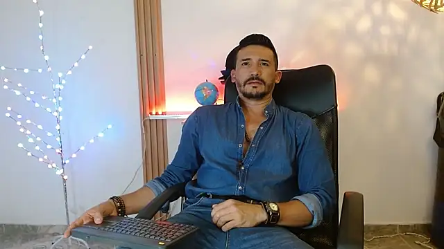 Reiko 85  online show from January 5, 5:27 pm