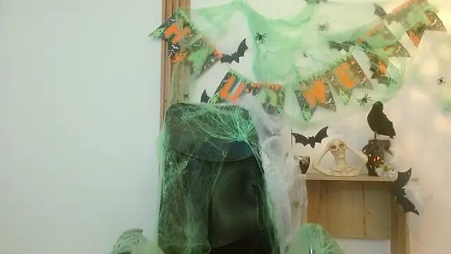 Reiko 85  online show from October 11, 7:48 pm