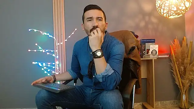 Reiko 85  online show from March 5, 7:21 pm