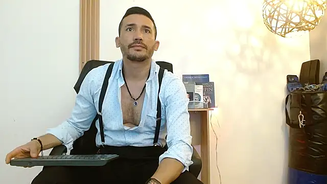 Reiko 85  online show from November 11, 2:56 pm