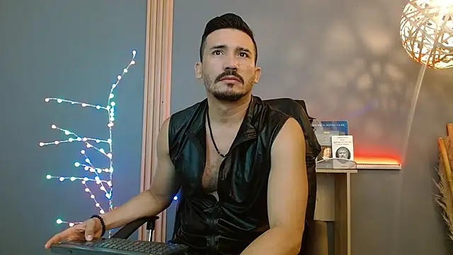 Reiko 85  online show from February 3, 2:33 pm