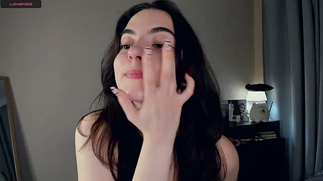 DracosMoon online show from December 4, 7:40 am