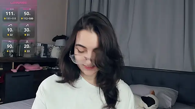 DracosMoon online show from November 22, 7:07 am