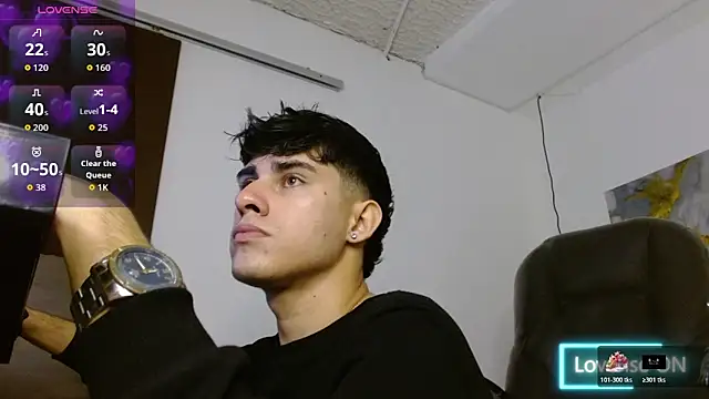 Dyla n18 online show from February 7, 6:27 pm