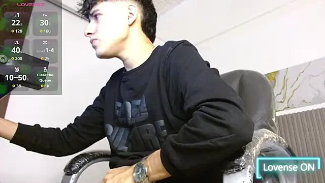 Dyla n18 online show from February 4, 7:53 pm