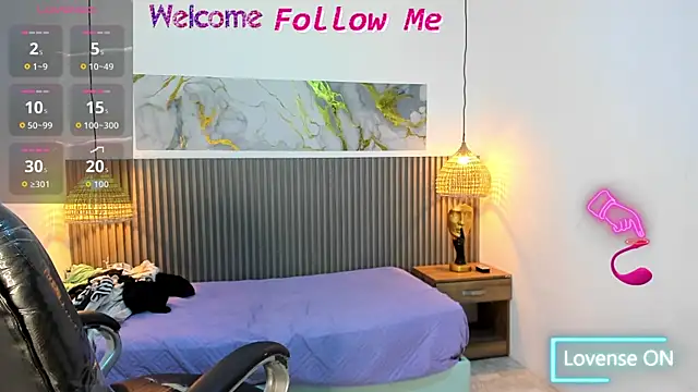 Dyla n18 online show from June 29, 9:36 pm