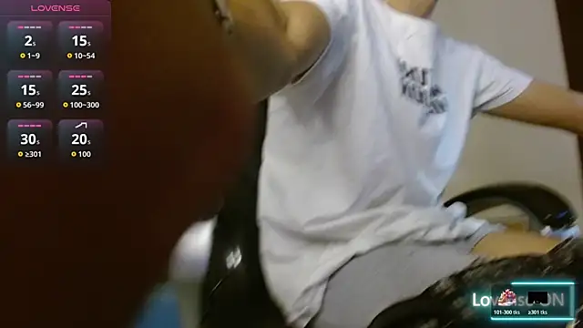 Dyla n18 online show from December 1, 7:37 pm