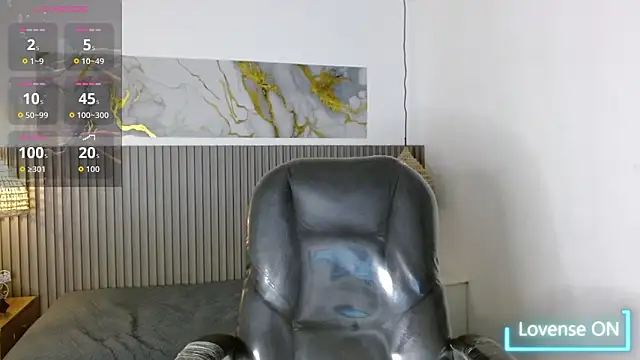 Dyla n18 online show from February 25, 8:19 pm