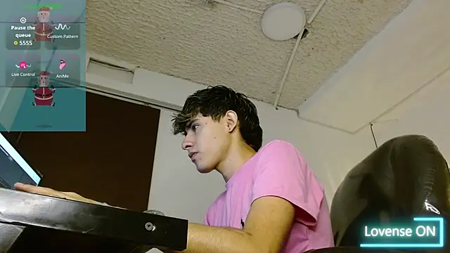 Dyla n18 online show from December 19, 8:00 pm