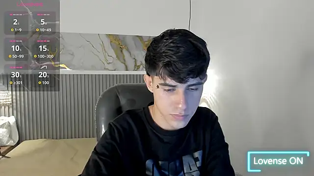 Dyla n18 online show from April 15, 8:42 pm