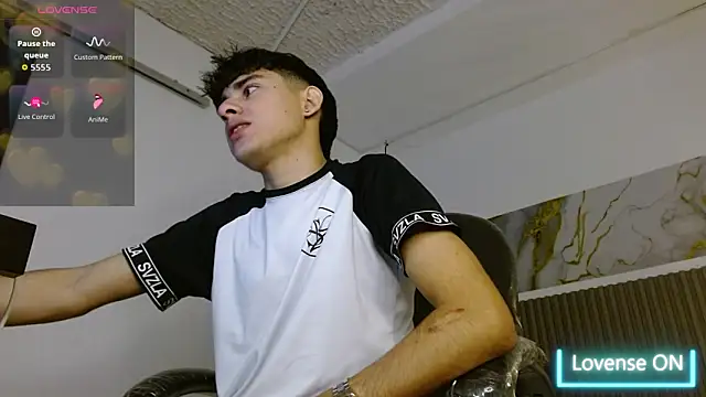 Dyla n18 online show from February 8, 4:37 pm