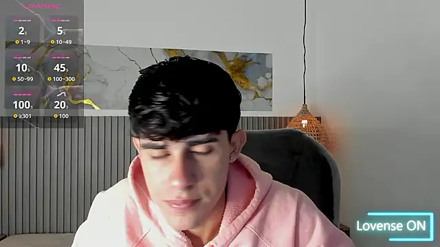 Dyla n18 online show from March 23, 8:08 pm