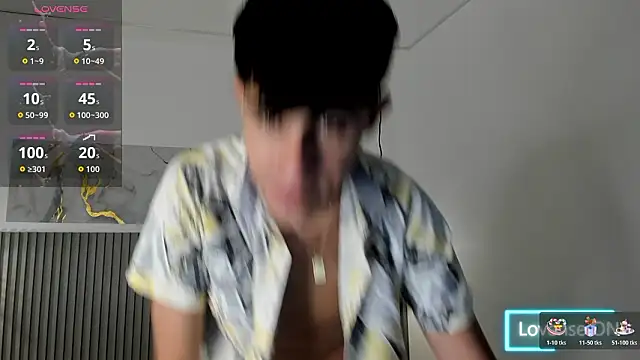 Dyla n18 online show from March 28, 7:59 pm