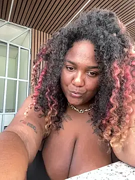 Just Gissellex online show from February 7, 5:29 pm