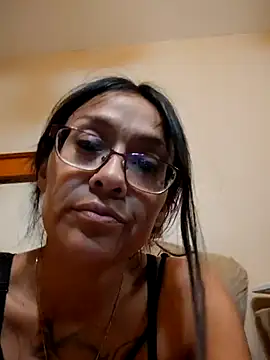 Snapshot of lovlypussy55 chatting on October 3, 2:59 am lovlypussy55 online show from October 3, 2:59 am