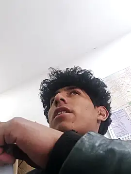 alexander32r online show from September 18, 4:10 pm