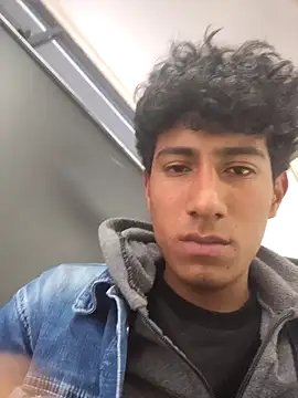 alexander32r online show from December 19, 4:53 pm