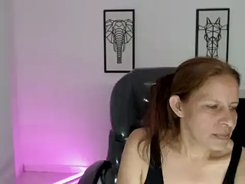 Snapshot of Milf_karlye chatting on February 22, 4:51 am Milf karlye online show from February 22, 4:51 am