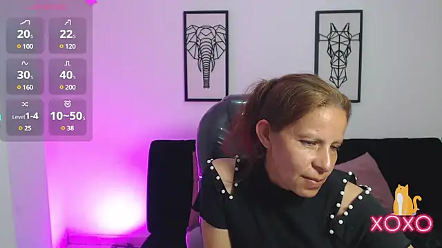 Snapshot of Milf_karlye chatting on March 21, 6:27 am Milf karlye online show from March 21, 6:27 am