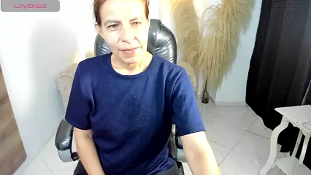 Milf karlye online show from February 8, 1:36 am