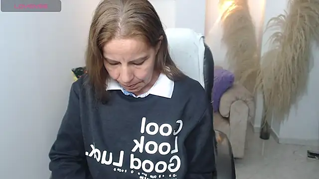 Milf karlye online show from January 17, 1:42 am