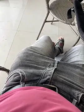 deshi boybig online show from November 1, 9:36 am