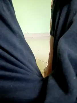 deshi boybig online show from March 17, 1:50 pm