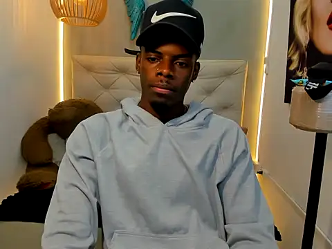 royce ebony online show from February 5, 2:40 am