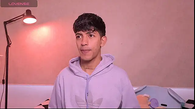 teobowny  online show from February 9, 12:47 pm