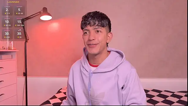 teobowny  online show from March 9, 10:46 pm