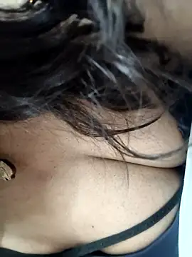 Snapshot of rakhi_143 chatting on March 2, 6:57 pm rakhi 143 online show from March 2, 6:57 pm