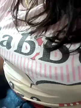 Snapshot of rakhi_143 chatting on December 21, 5:29 pm rakhi 143 online show from December 21, 5:29 pm