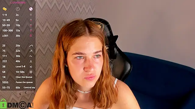 Jennifer Wadee online show from May 9, 10:57 pm
