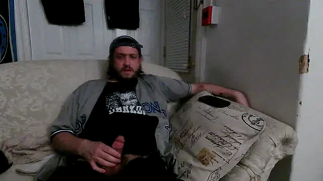 Snapshot of Marksoyer chatting on October 2, 6:50 am Marksoyer online show from October 2, 6:50 am