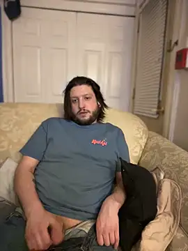 Snapshot of Marksoyer chatting on December 8, 5:50 am Marksoyer online show from December 8, 5:50 am