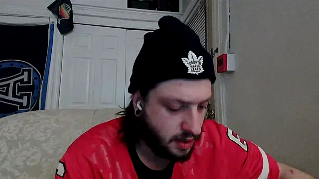 Snapshot of Marksoyer chatting on February 21, 6:07 am Marksoyer online show from February 21, 6:07 am