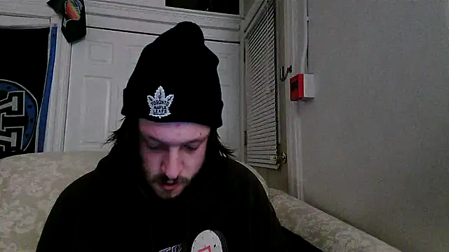 Snapshot of Marksoyer chatting on February 25, 7:20 am Marksoyer online show from February 25, 7:20 am