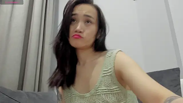 aenie online show from January 10, 12:15 pm