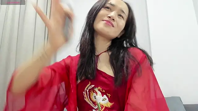 aenie online show from February 13, 1:05 pm