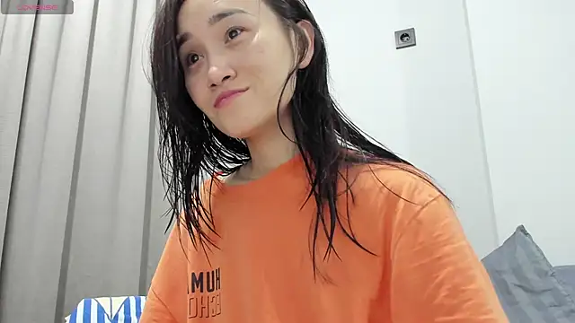 aenie online show from February 7, 1:22 pm