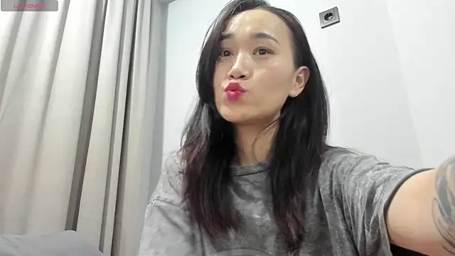 aenie online show from January 14, 7:43 pm