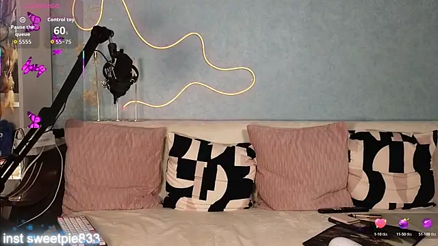 Snapshot of Anal_Girl_ chatting on November 6, 4:44 pm Anal Girl online show from November 6, 4:44 pm