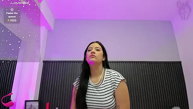 Zahra lloydd online show from January 18, 11:43 am