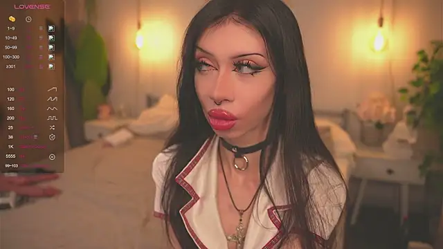Devilsss toy online show from October 18, 4:09 pm