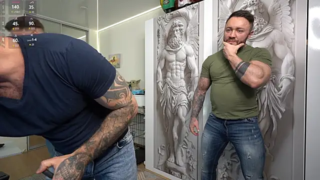 Snapshot of Alex_xxx chatting on November 14, 1:04 pm Alex xxx online show from November 14, 1:04 pm