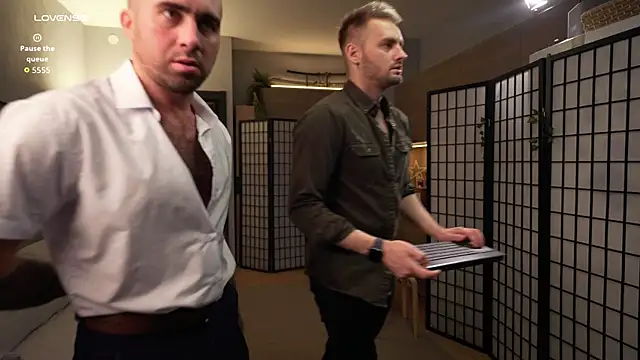 Snapshot of Alex_xxx chatting on October 2, 3:59 pm Alex xxx online show from October 2, 3:59 pm