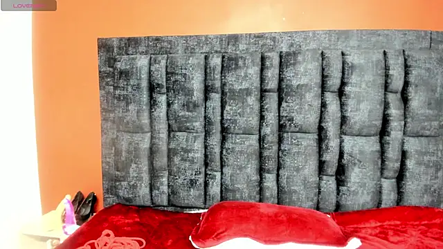 Aurora Doll  online show from November 24, 1:33 pm