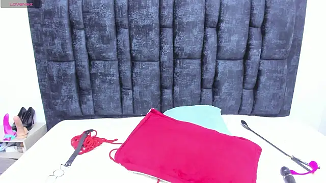 Aurora Doll  online show from March 12, 1:26 pm