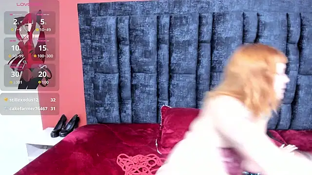 Aurora Doll  online show from November 8, 12:31 pm