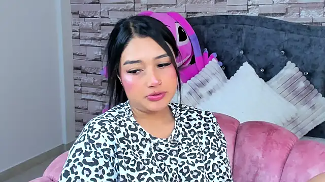 valery Grecoo online show from December 3, 9:06 pm